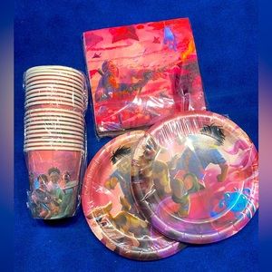 Strange World Themed Party Supplies set